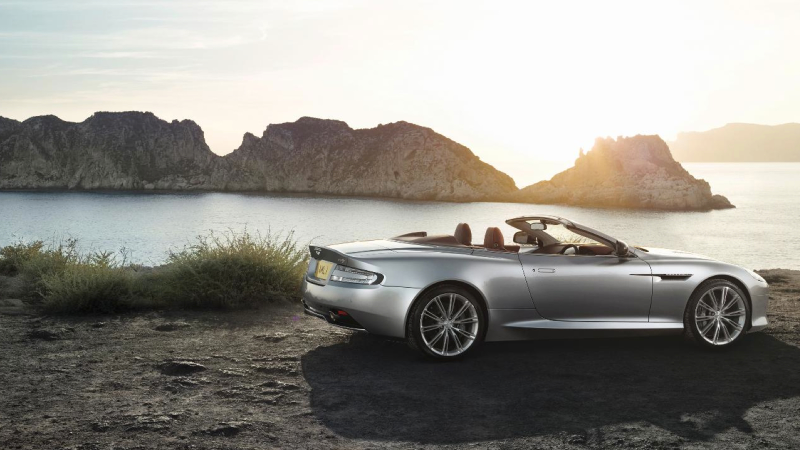 Illustration for article titled The 2013 Aston Martin DB9 Is A More Powerful Yet Still Gentle Lover